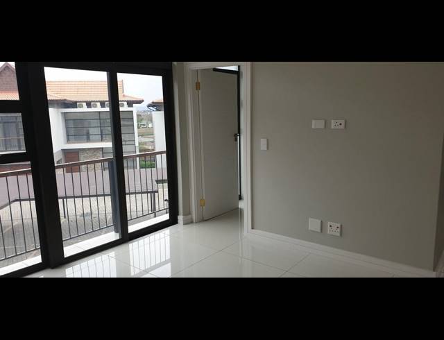 4 BEDROOM FREESTANDING TO LET IN IZINGA